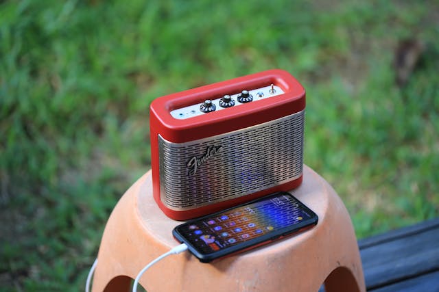 bluetooth reproduktor